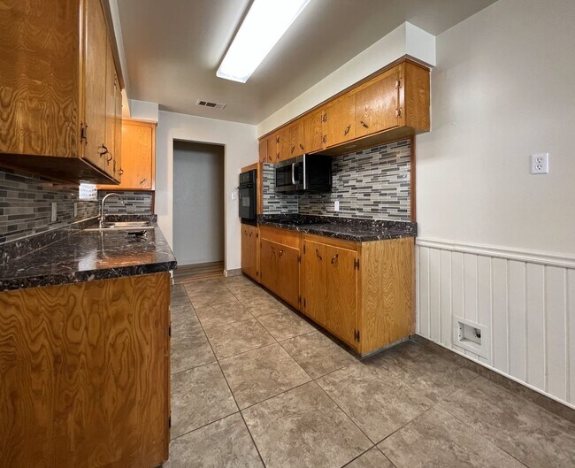 Single Story 3 Bedroom Home Coming Soon Rental House Rental in Lodi