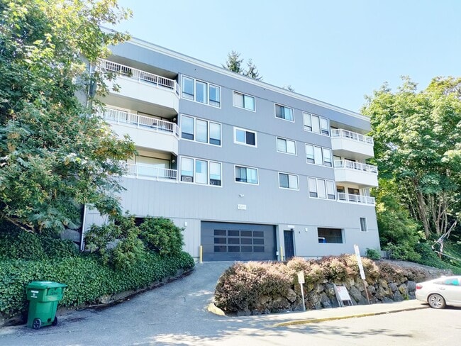 2Bd/1Ba Seattle Condo - 2Bd/1Ba Seattle Condo Unit 103
