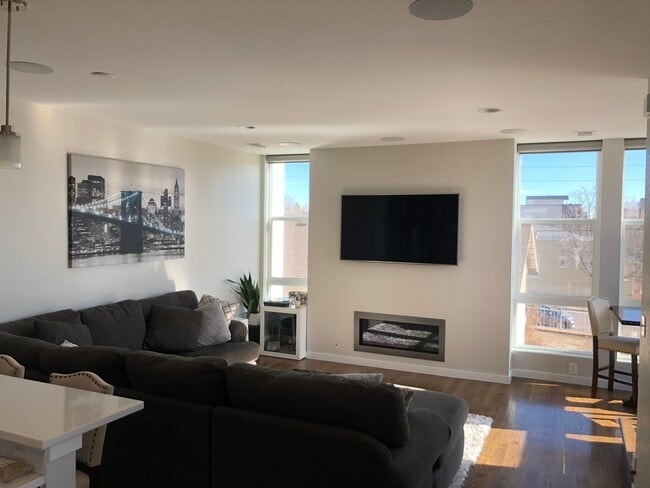 Photo - 2711 W 24th Ave