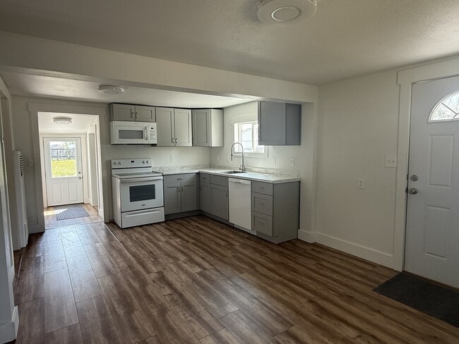 Photo - 1303 Lake Elmo Dr