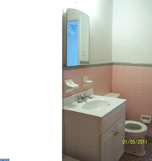 Photo - 6405 Shelbourne St Unidad 2