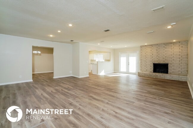 Photo - 2868 Holly Ridge Dr