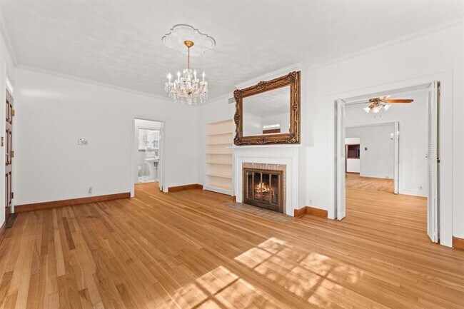 Photo - 2534 Harris Blvd