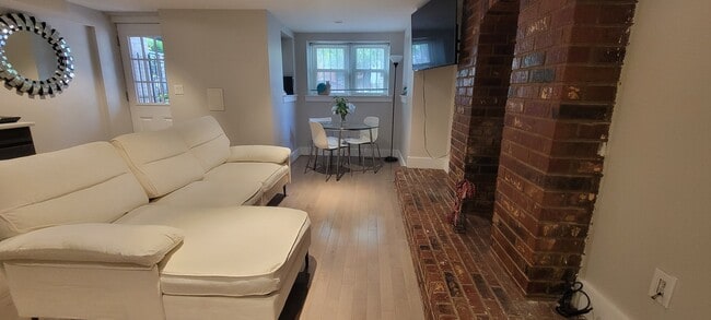 Photo - 51 Q St NW Unit B