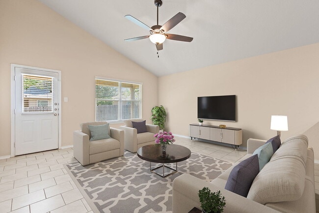 Photo - "Spacious 4-Bedroom Retreat in Schertz wit...