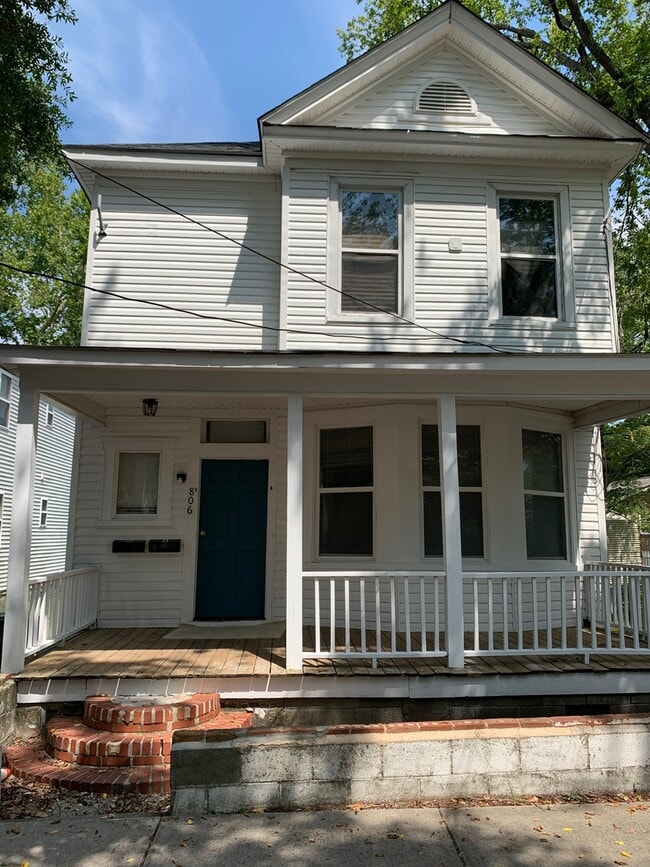 Building Photo - 806 N 5th Ave Unit 1