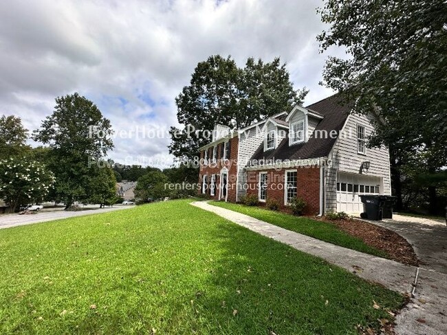 Photo - 979 Sugar Crossing Ln