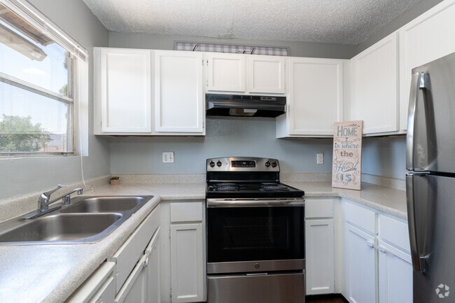 Interior Photo - Parkland Pointe Rental