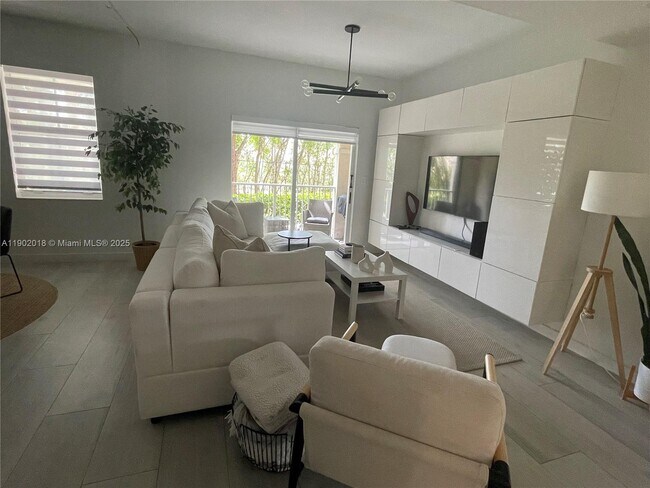 Photo - 11605 NW 89th St Unit 107