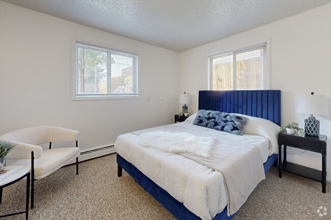2BR, 1BA - 625SF - Bedroom 1