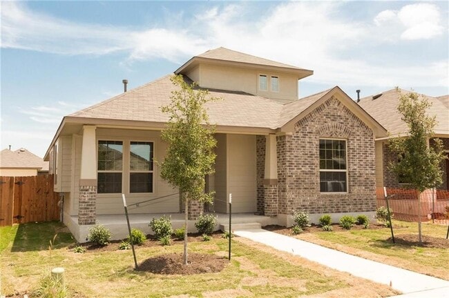 Building Photo - 612 Palmilla St