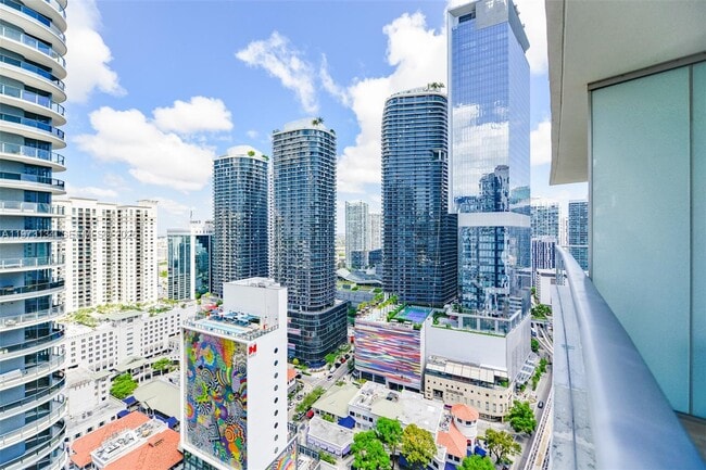Photo - 1010 Brickell Ave Unit 3010
