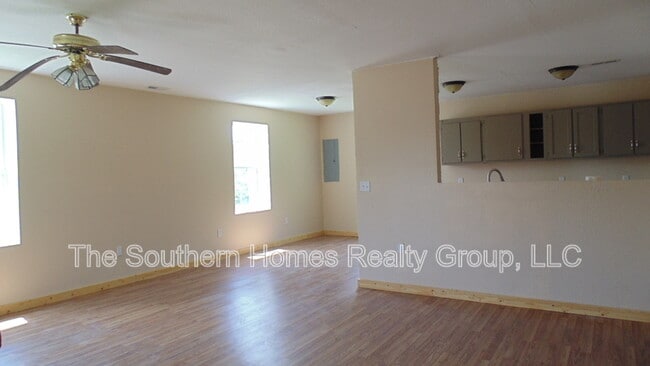 Photo - 403 Lenoir St