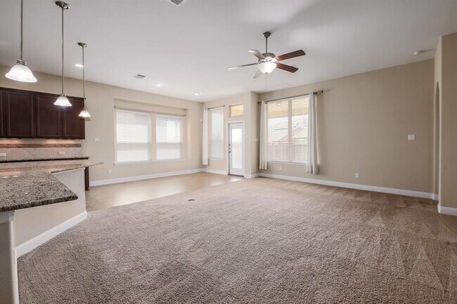 Photo - 17916 Crimson Apple Way