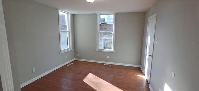 Photo - 107 Indiana Ave