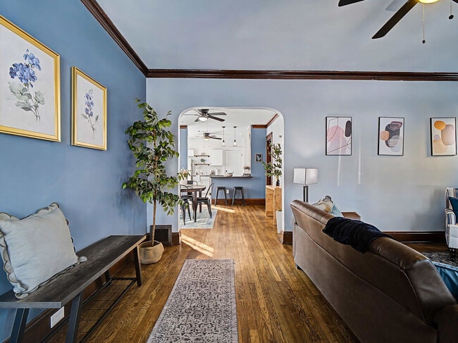 Photo - 10619 Bernard Ave Unidad SI ID1496050P