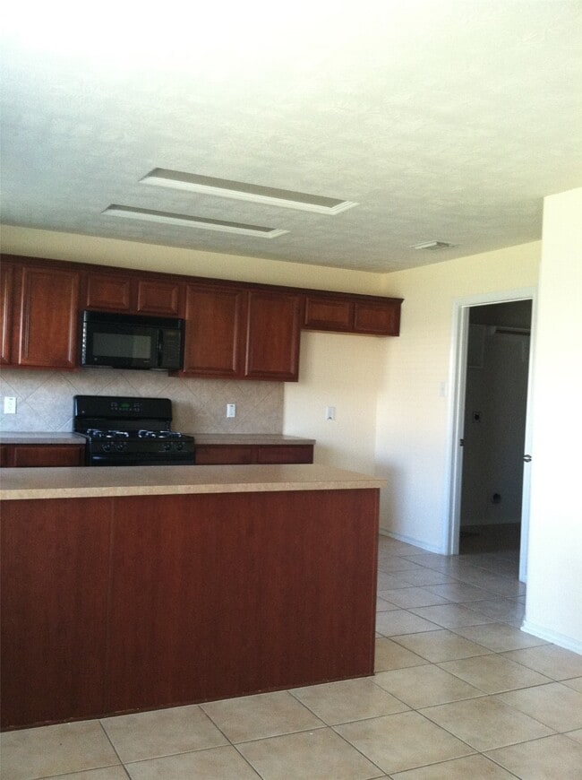 Photo - 6406 Bonnie Chase Ln