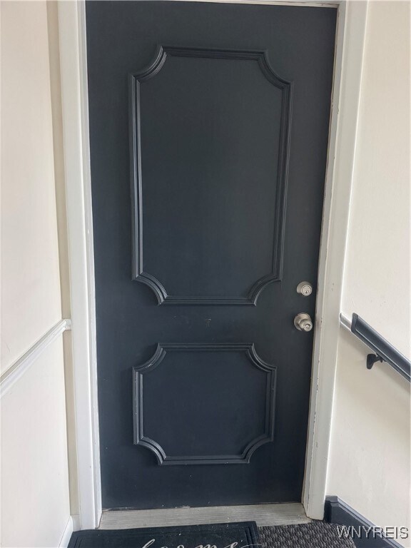 Photo - 95 Carriage Dr