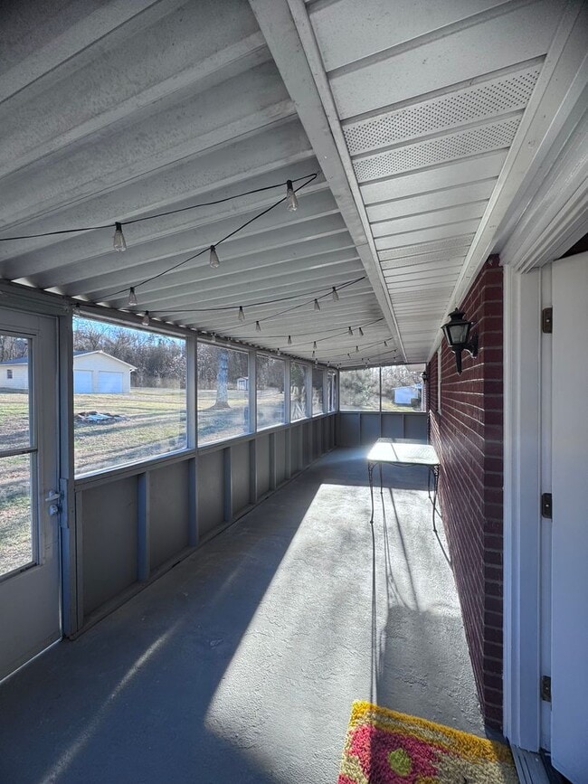 Photo - Friendsville 37737 - 3 bedroom, 2.5 bath home - Contact Jackie Mills (865) 748-2851