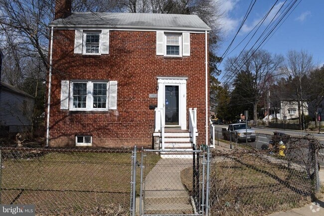 Building Photo - 6001 26th St N Rental