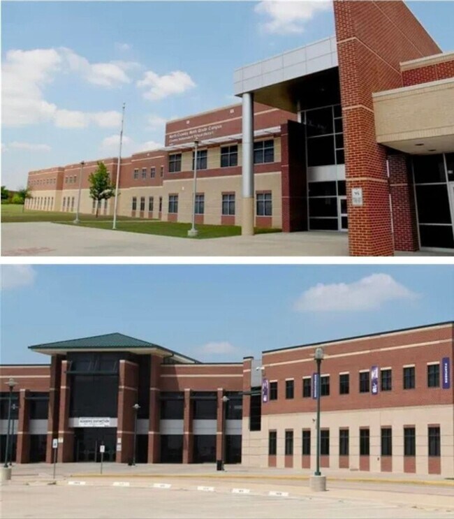 Photo - 8037 Crimea Ln