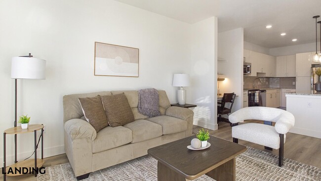 Building Photo - 10670 Jake Jabs Blvd