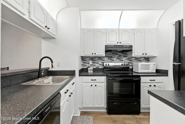 Photo - 1735 Harrison St Unit 231