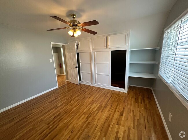 Building Photo - 1041 185th St Rental