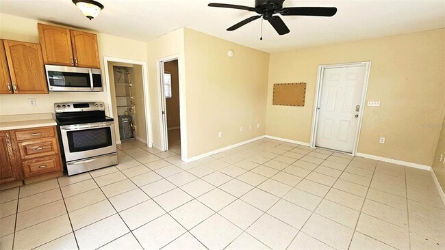 Photo - 865 Palm Ave Unidad A