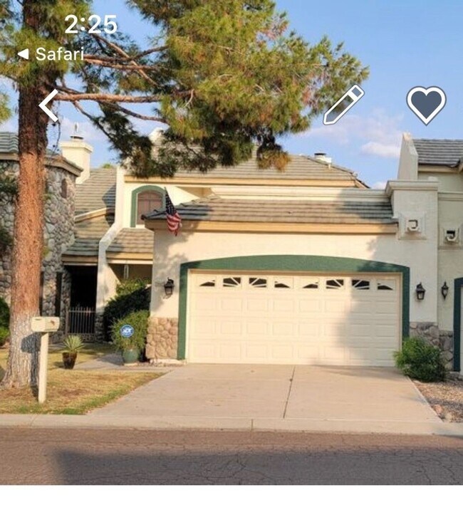 Building Photo - Charming 3BR Townhome in Glendale