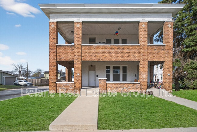 Building Photo - 404 N Lebanon St