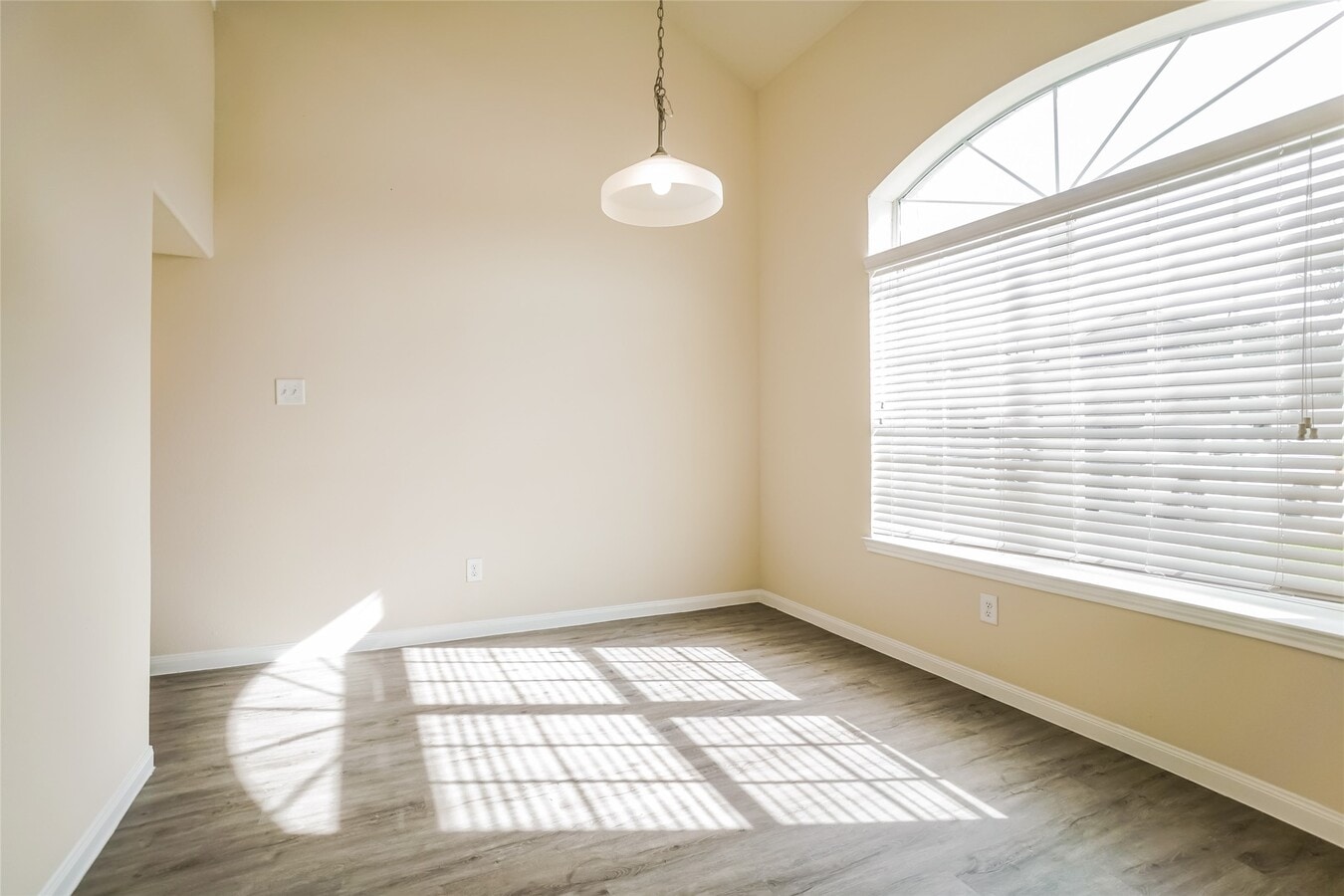 Photo - 2438 Connors Path Ct