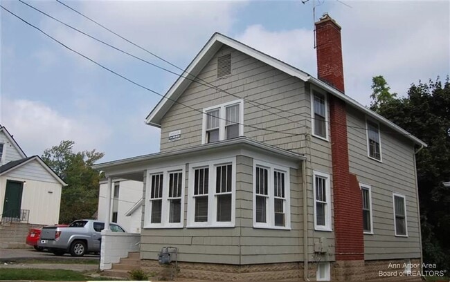 Photo - 109 Hill St Unit 4