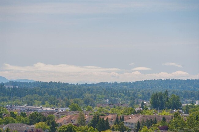 Photo - 6878-198B 198b St