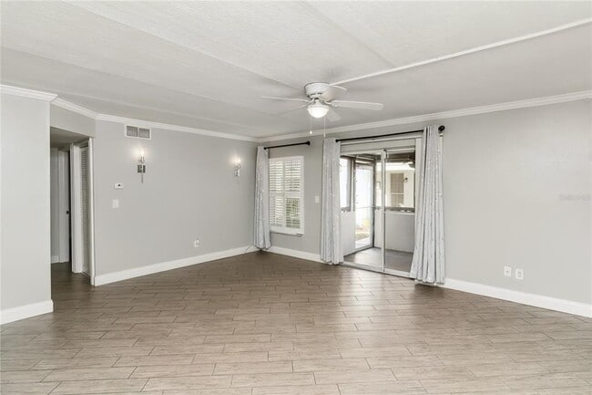 Photo - 4609 W North B St Unit 111
