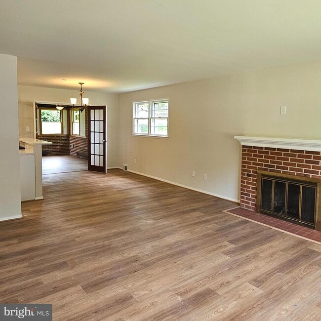 Photo - 7606 Gresham St