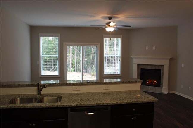 Photo - 4741 Beacon Ridge Ln