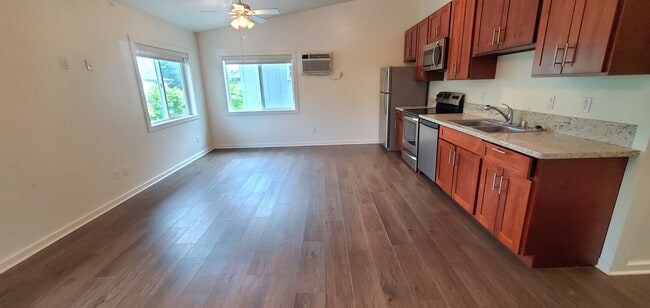Photo - AVAILABLE NOW! 2 bed, 2 bath Duplex unit in Kailua Town