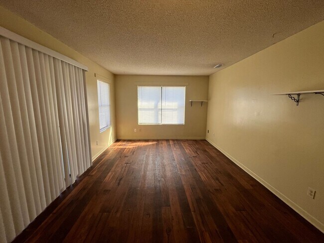 Photo - 1619 Victory St Unit A