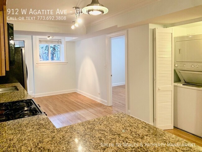 Photo - 912 W Agatite Ave Unit GDN