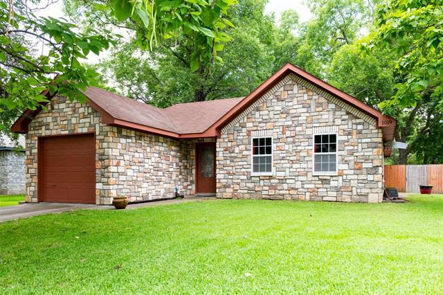 Building Photo - 1019 Pine St