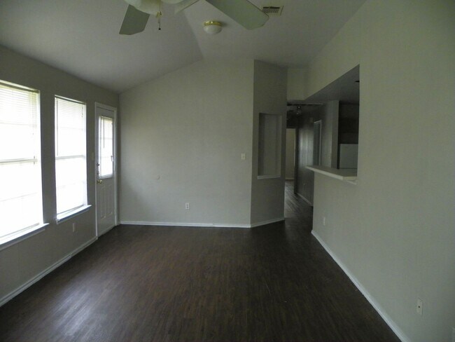 Photo - 2221 Creekside Ln Unit 2221 Creekside Ln #A