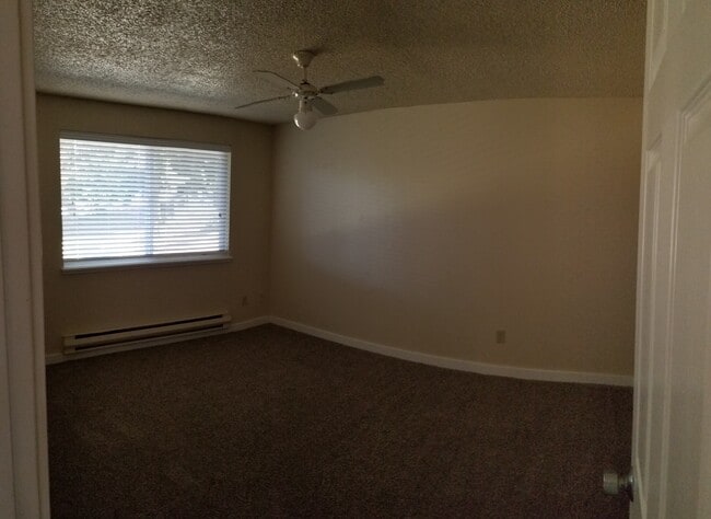 Photo - 10321 146th St E