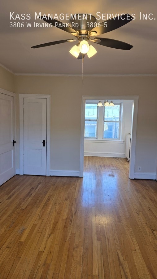 Building Photo - 3806 W Irving Park Rd Unit 3806-5