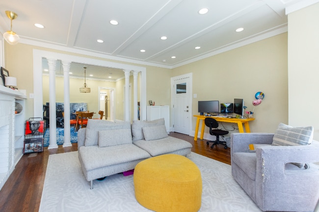 Photo - 108 S Notre Dame Ave Unit 2