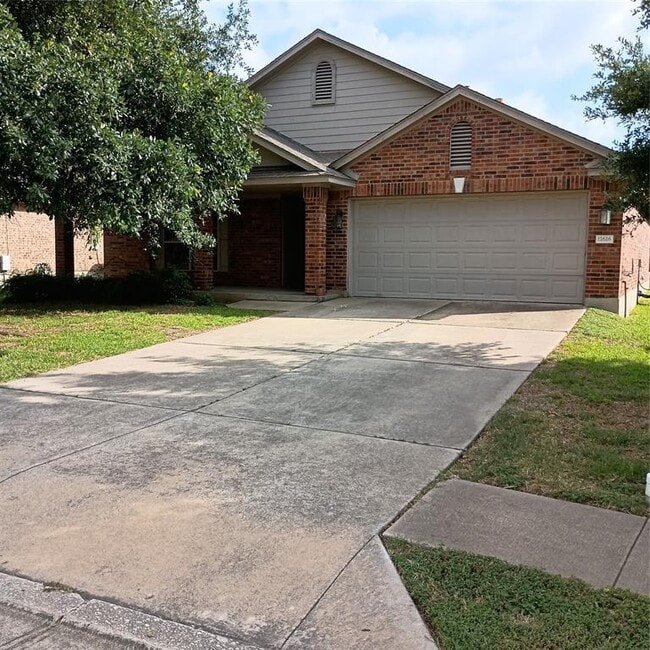 Building Photo - 11616 Fletcher Hall Ln