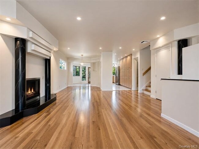 Photo - 5 Eaton Rd