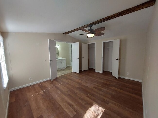 Photo - San Pedro Mobile Home Park- 4 Bedroom Doub...