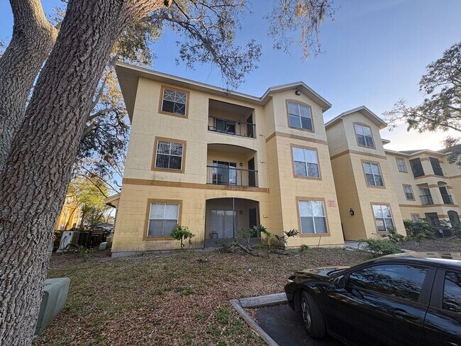 Photo - 5618 Pinnacle Heights Cir Unit Apt 210