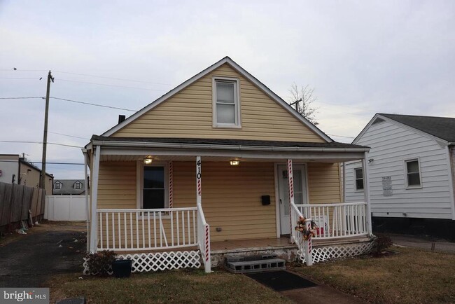 Building Photo - 410 Winters Ln